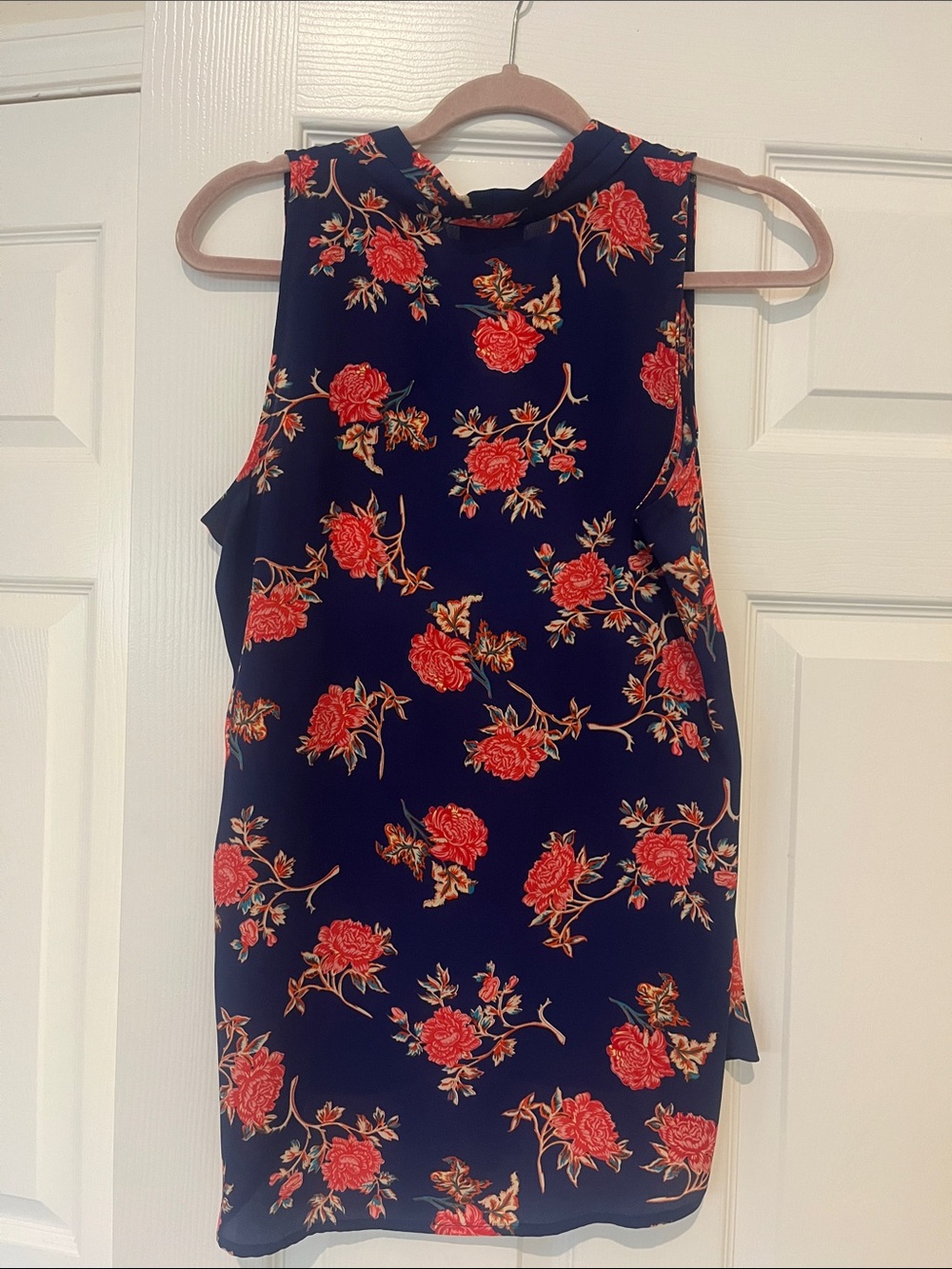 Vince Camuto Navy Tank Top with Floral Print - Picture 4 of 4